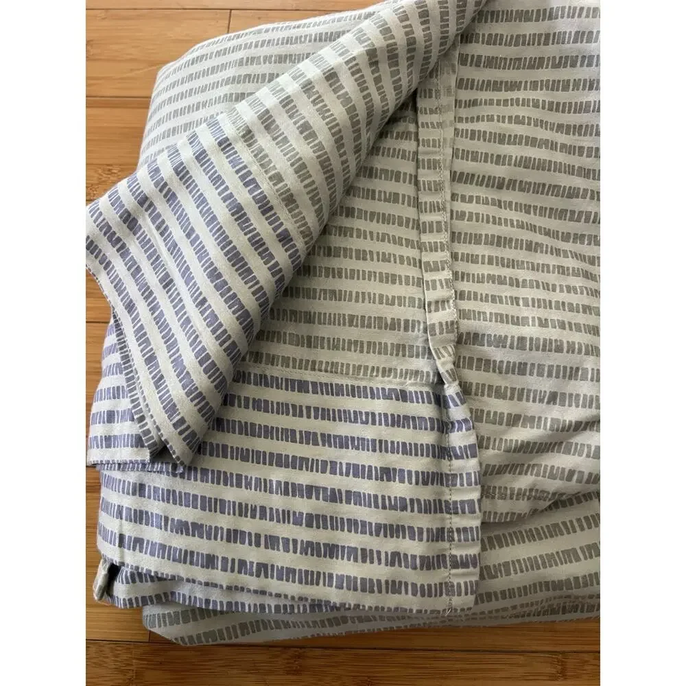 Calvin Klein Home Classic Luxury 100% Combed Pima Cotton Queen Flat Sheet Bed
